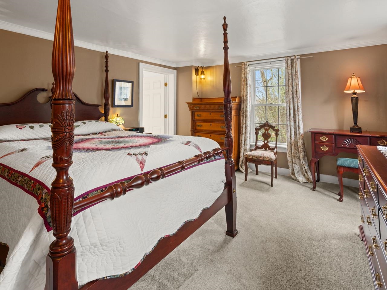 77 River Street Milton, VT 05468 - Photo 14 of 58