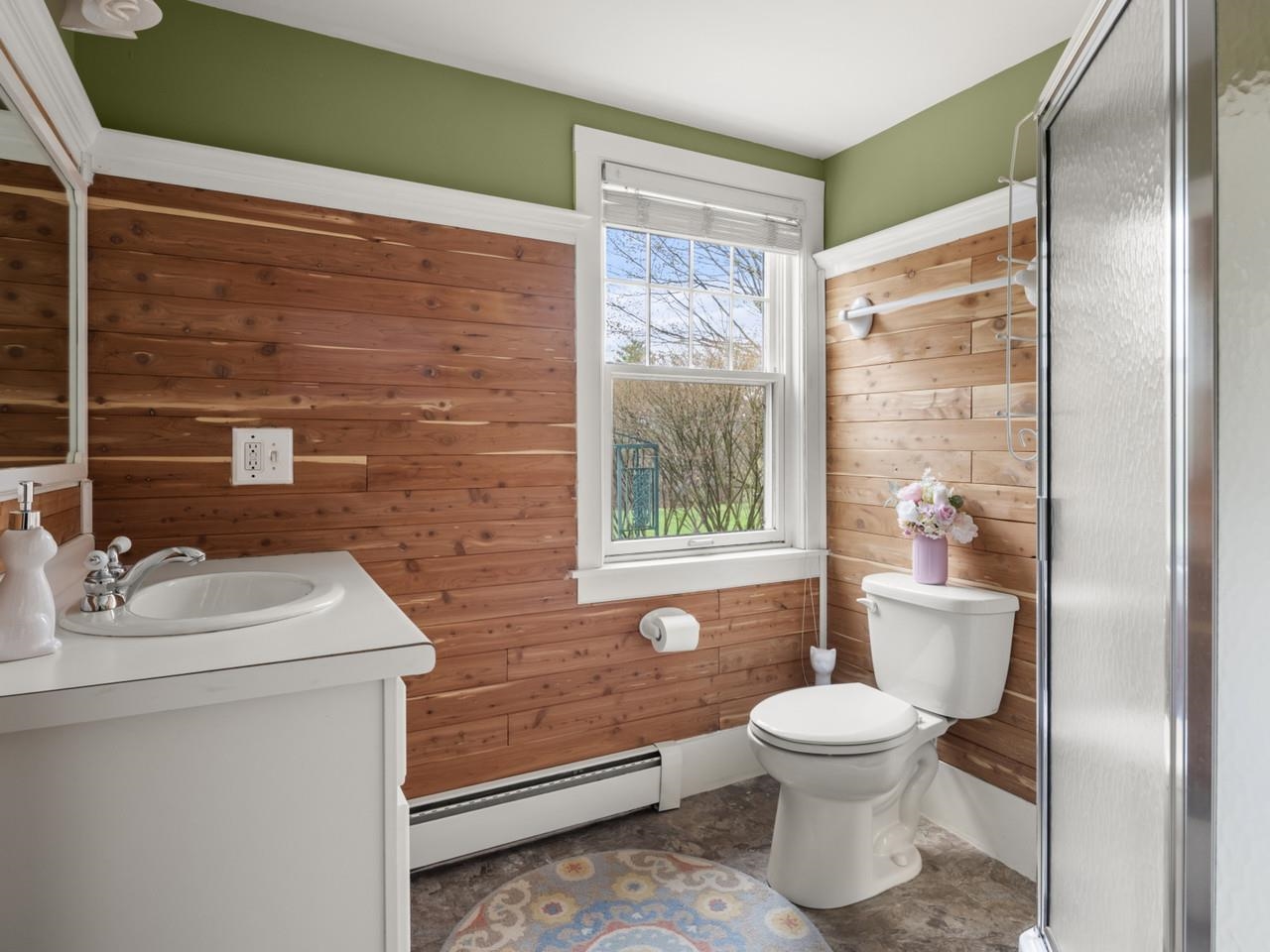 77 River Street Milton, VT 05468 - Photo 18 of 58