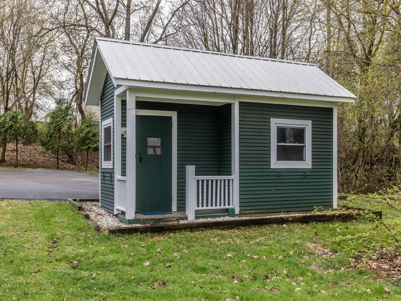77 River Street Milton, VT 05468 - Photo 37 of 58
