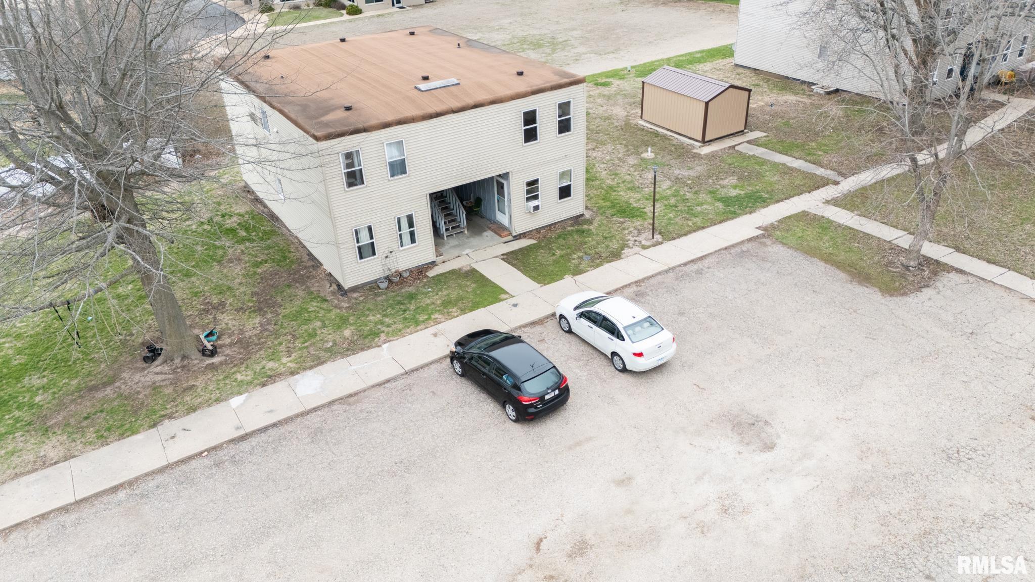 699 East Fort Street Farmington, IL 61531 - Photo 16 of 25