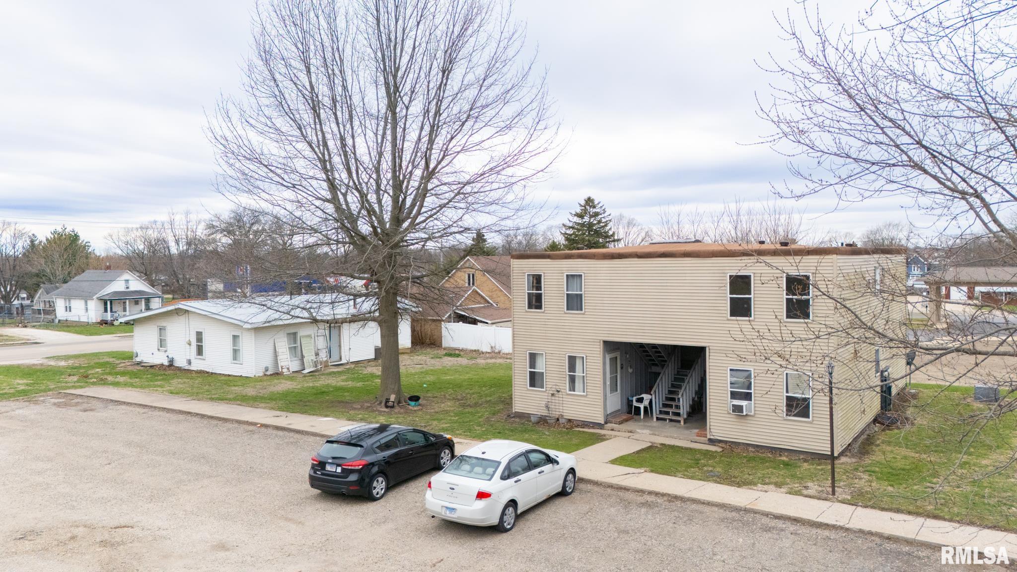 699 East Fort Street Farmington, IL 61531 - Photo 21 of 25