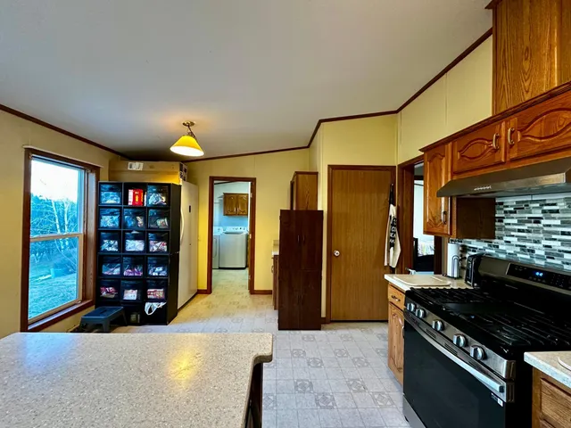 $284,999 | 327 Parkside Drive, Preston, MN 55965