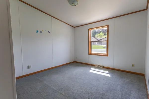 $284,999 | 327 Parkside Drive, Preston, MN 55965