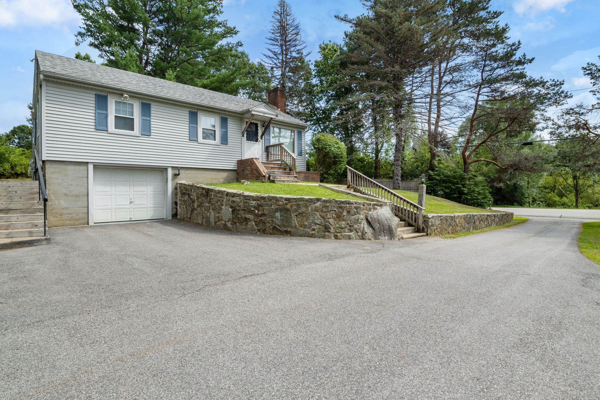 87 Piscataqua Road Durham, NH 03824 - Photo 4 of 37 Gallery Image 4