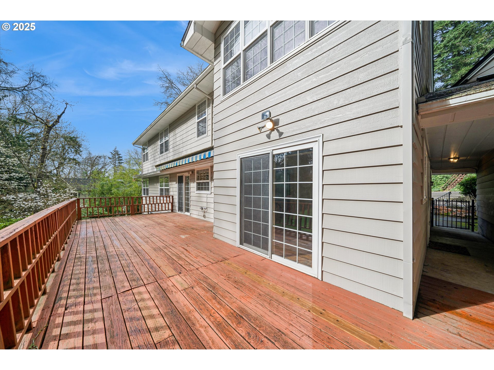 3090 Southwest Grace Lane Portland, OR 97225 - Photo 44 of 48 Deck