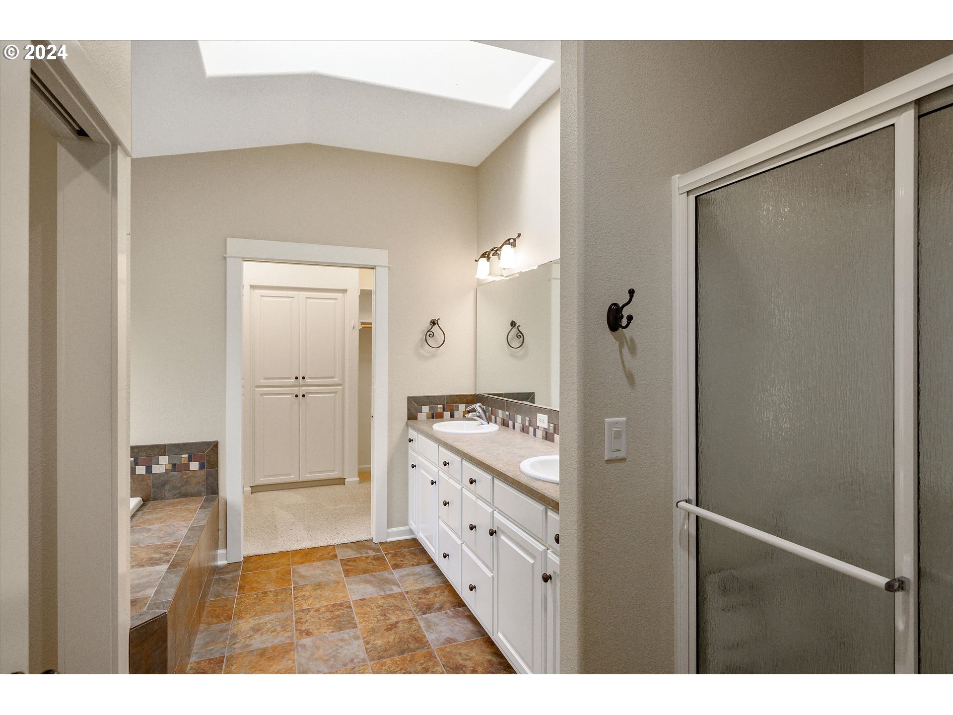 2078 Southeast Rhododendron Avenue Dallas, OR 97338 - Photo 19 of 34 Gallery Image 19