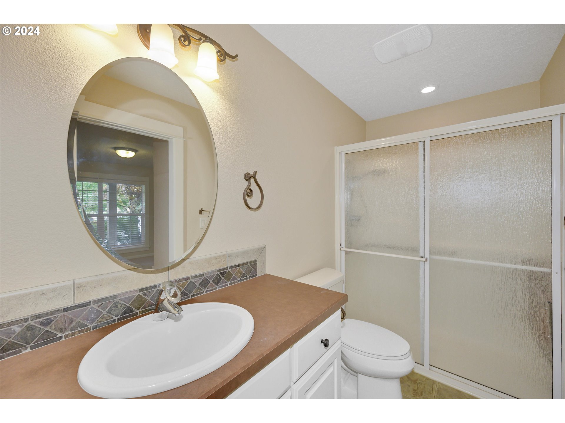 2078 Southeast Rhododendron Avenue Dallas, OR 97338 - Photo 25 of 34 Gallery Image 25