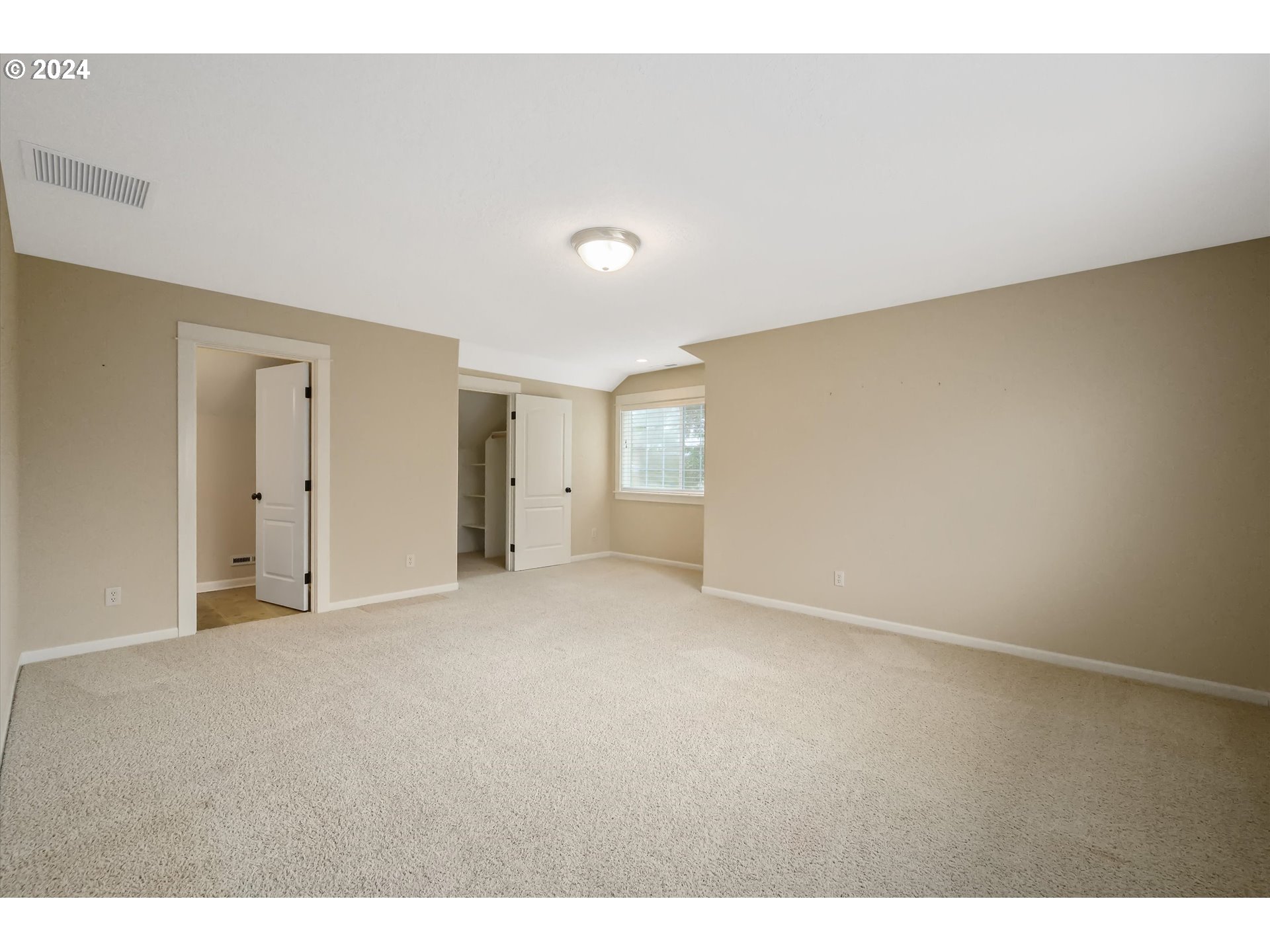 2078 Southeast Rhododendron Avenue Dallas, OR 97338 - Photo 27 of 34 Gallery Image 27