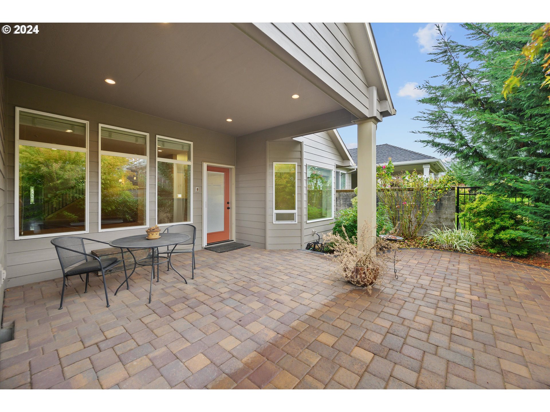2078 Southeast Rhododendron Avenue Dallas, OR 97338 - Photo 33 of 34 Gallery Image 33