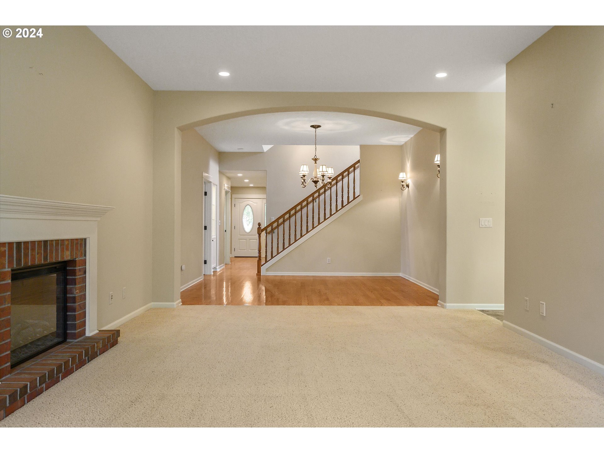 2078 Southeast Rhododendron Avenue Dallas, OR 97338 - Photo 10 of 34 Gallery Image 10