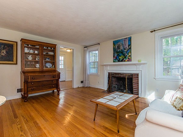 159 Virginia Road Waltham, MA 02453 - Photo 10 of 22 Gallery Image 10