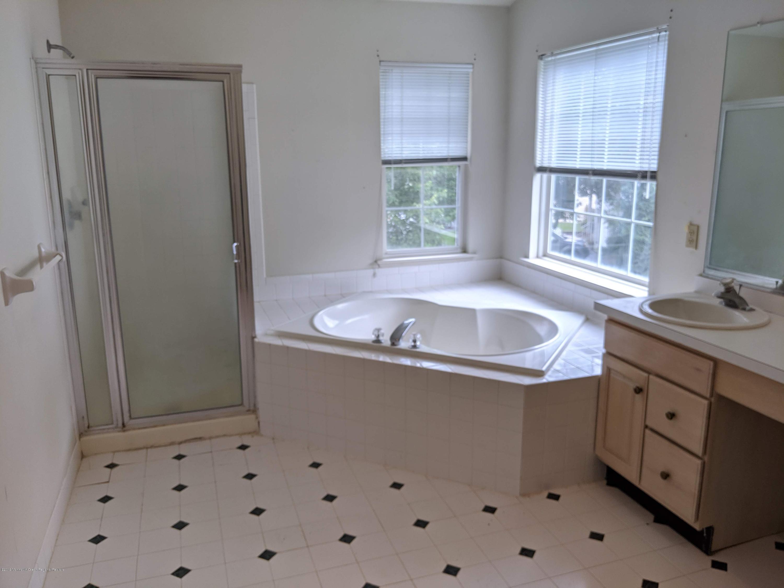 15 Raleigh Pass Colts Neck, NJ 07722 - Photo 23 of 30 IMG_20190619_113051
