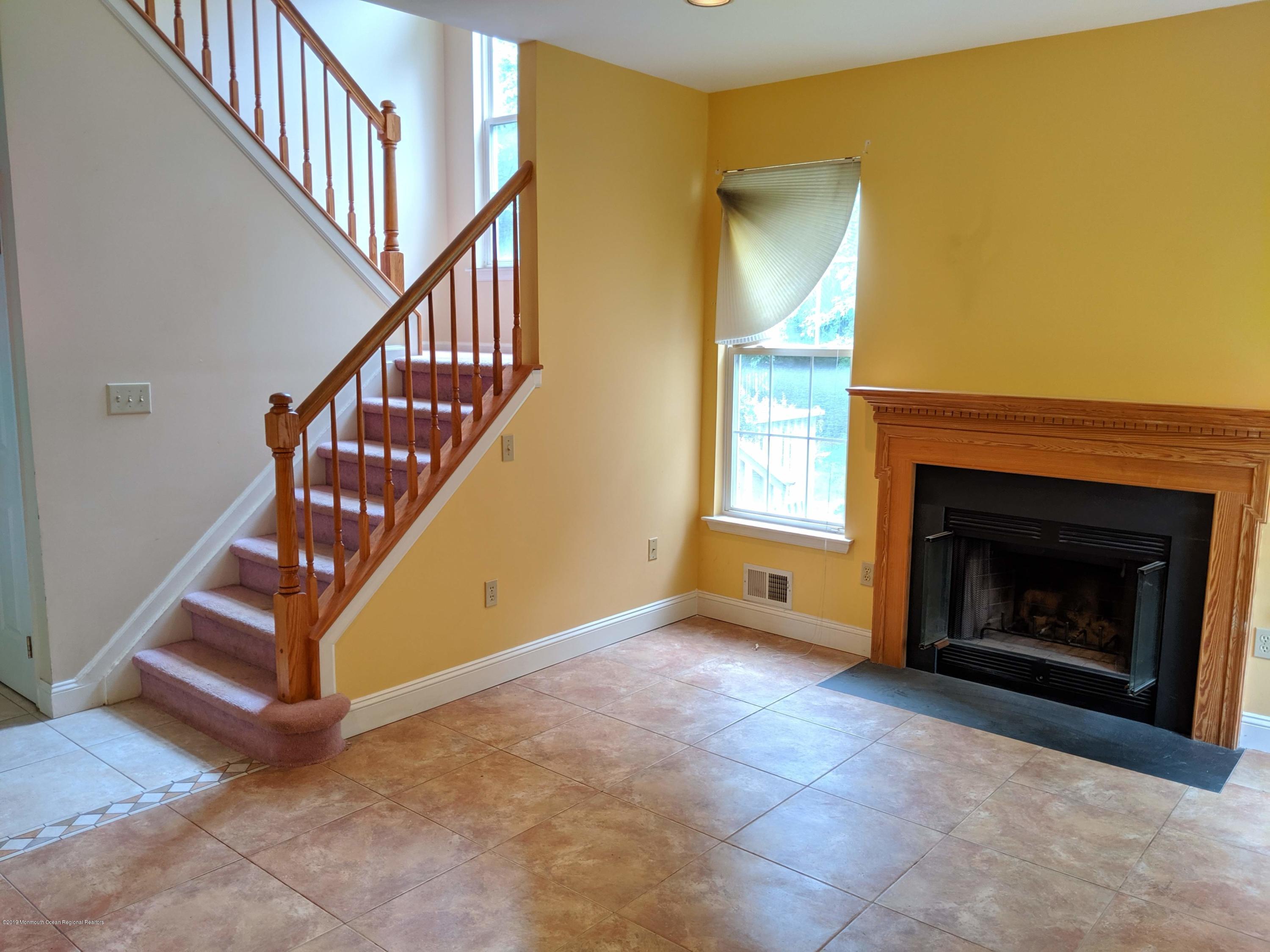 15 Raleigh Pass Colts Neck, NJ 07722 - Photo 10 of 30 IMG_20190619_111955