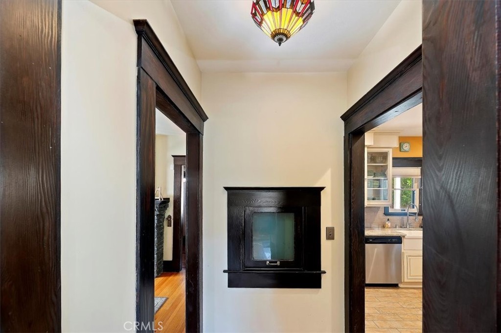 4161 University Riverside, CA 92501 - Photo 27 of 53 a view of an entryway and livingroom