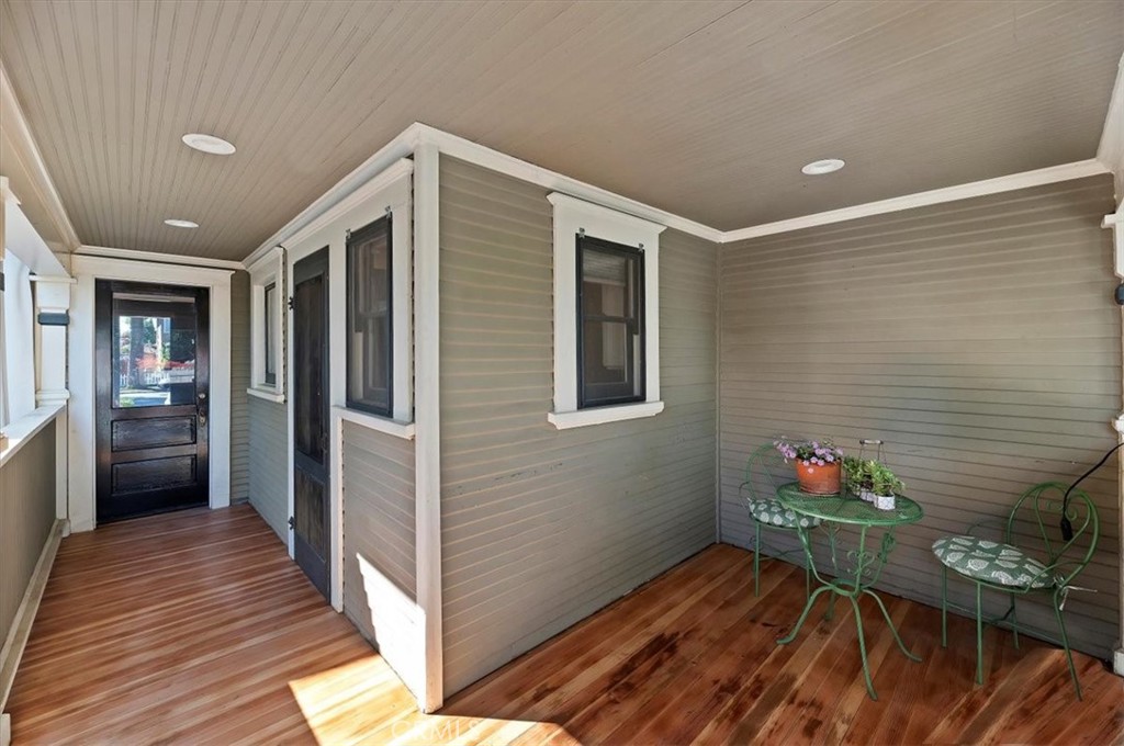 4161 University Riverside, CA 92501 - Photo 49 of 52 a very nice looking room with wooden floor and furniture