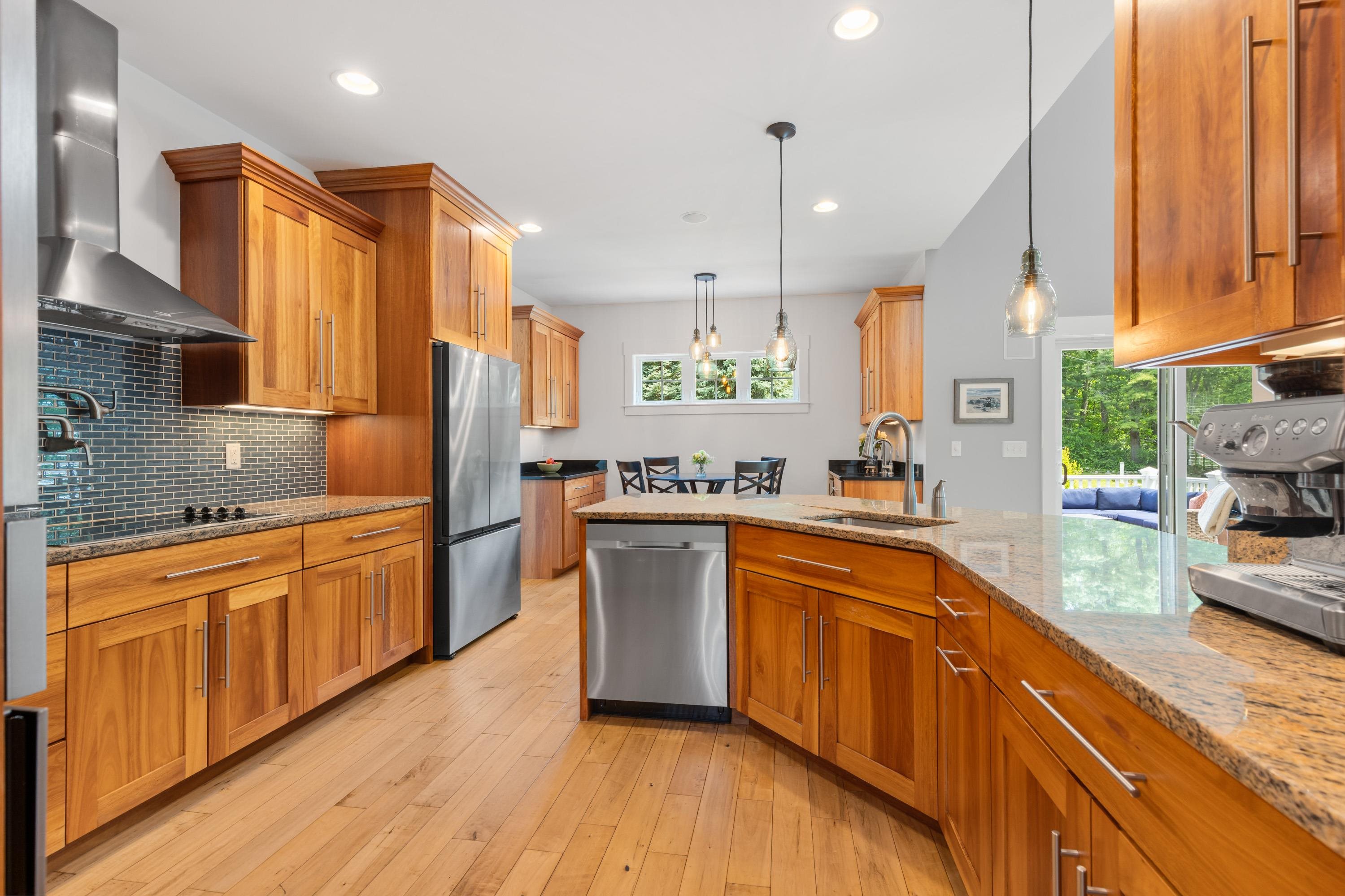 8 Heron Way Stratham, NH 03885 - Photo 23 of 52