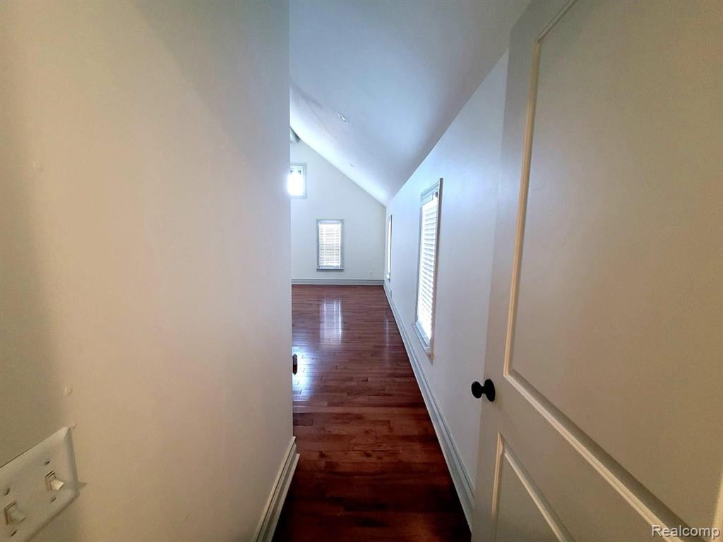 1944 Bullock Road Lapeer, MI 48446 - Photo 19 of 34