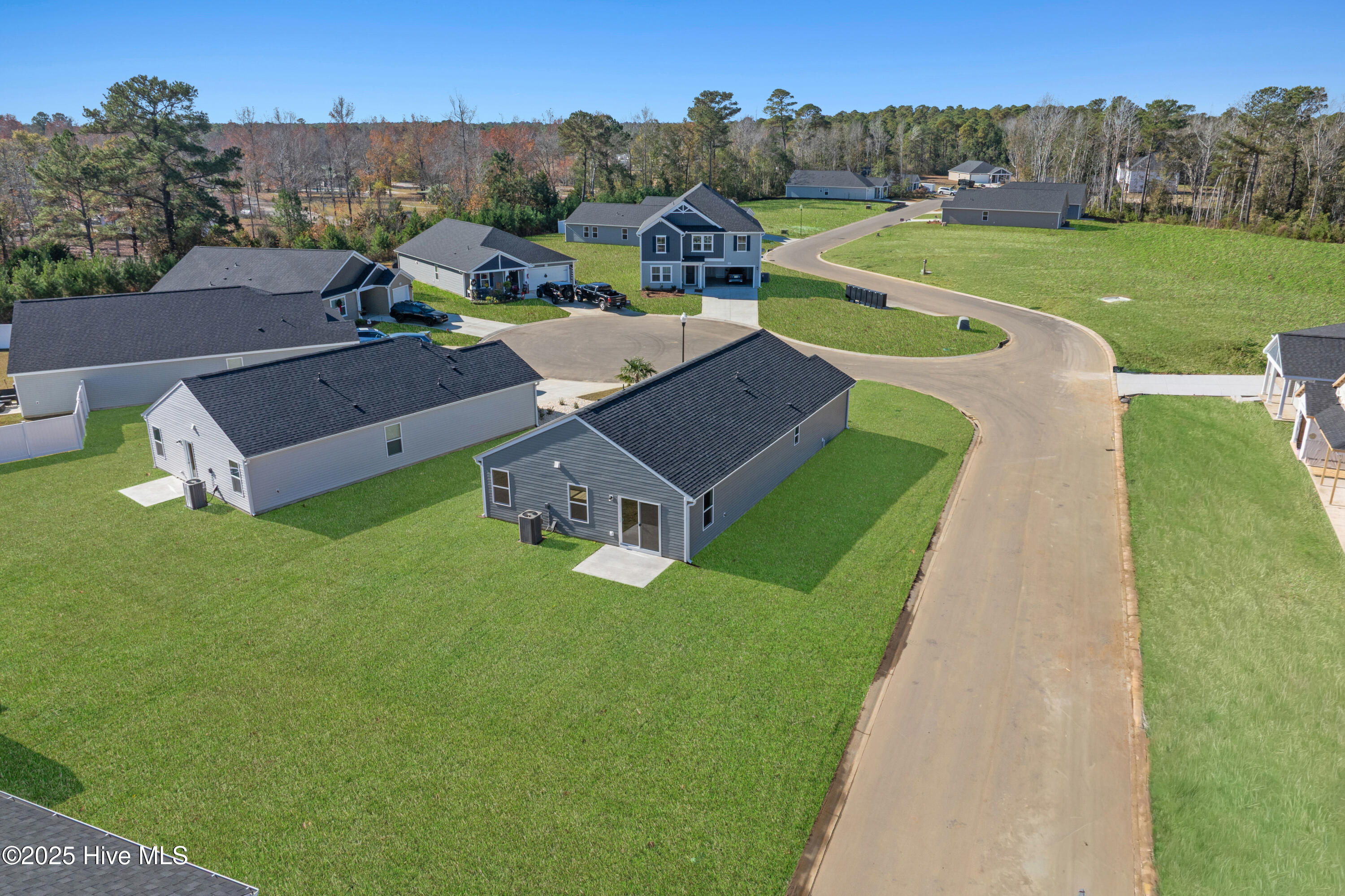 272 Mandolin Court Southwest Sunset Beach, NC 28468 - Photo 3 of 34 Vantage_272 Mandolin Ct_Lot 60 - 03