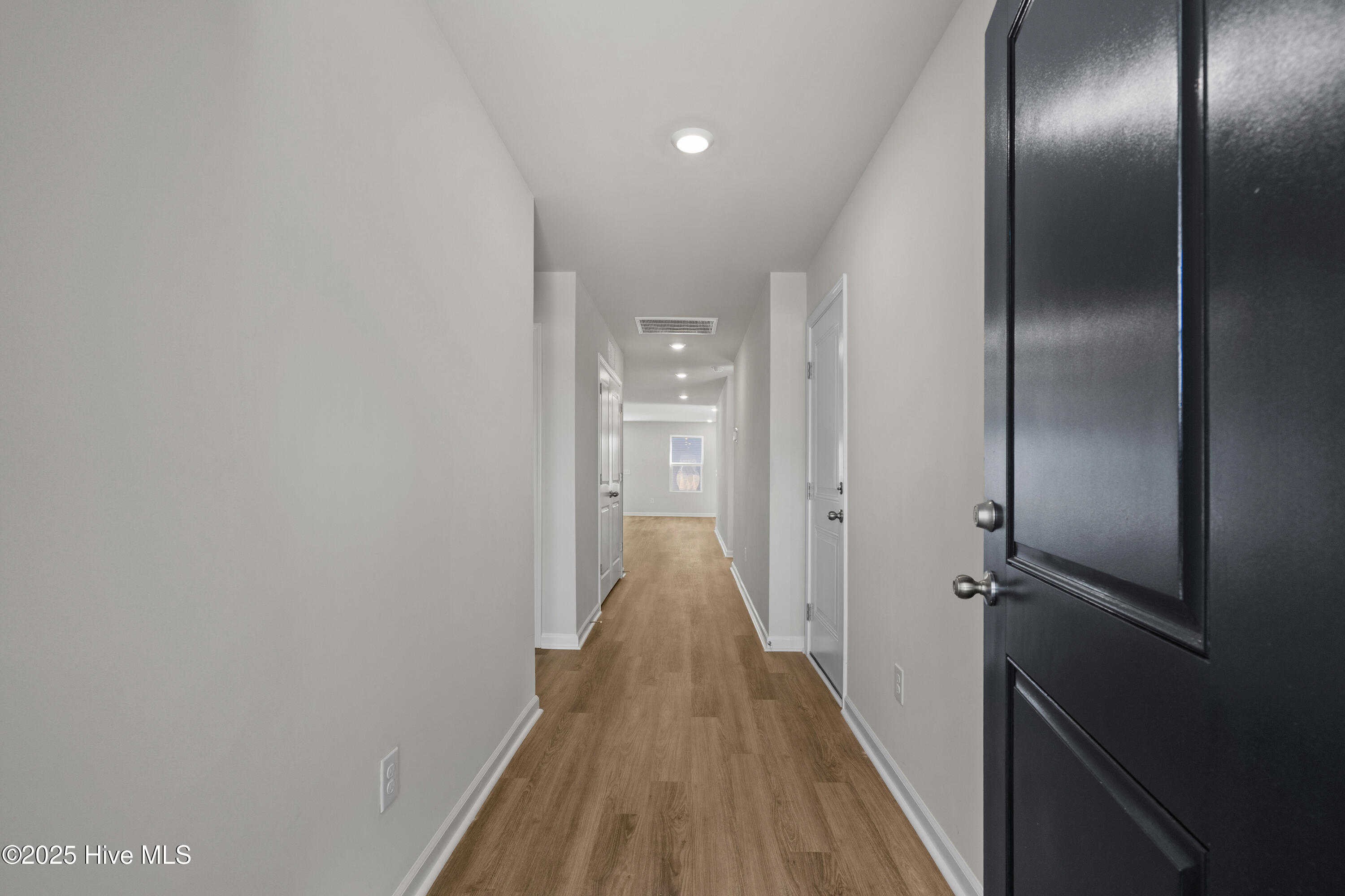 272 Mandolin Court Southwest Sunset Beach, NC 28468 - Photo 5 of 34 Vantage_272 Mandolin Ct_Lot 60 - 05