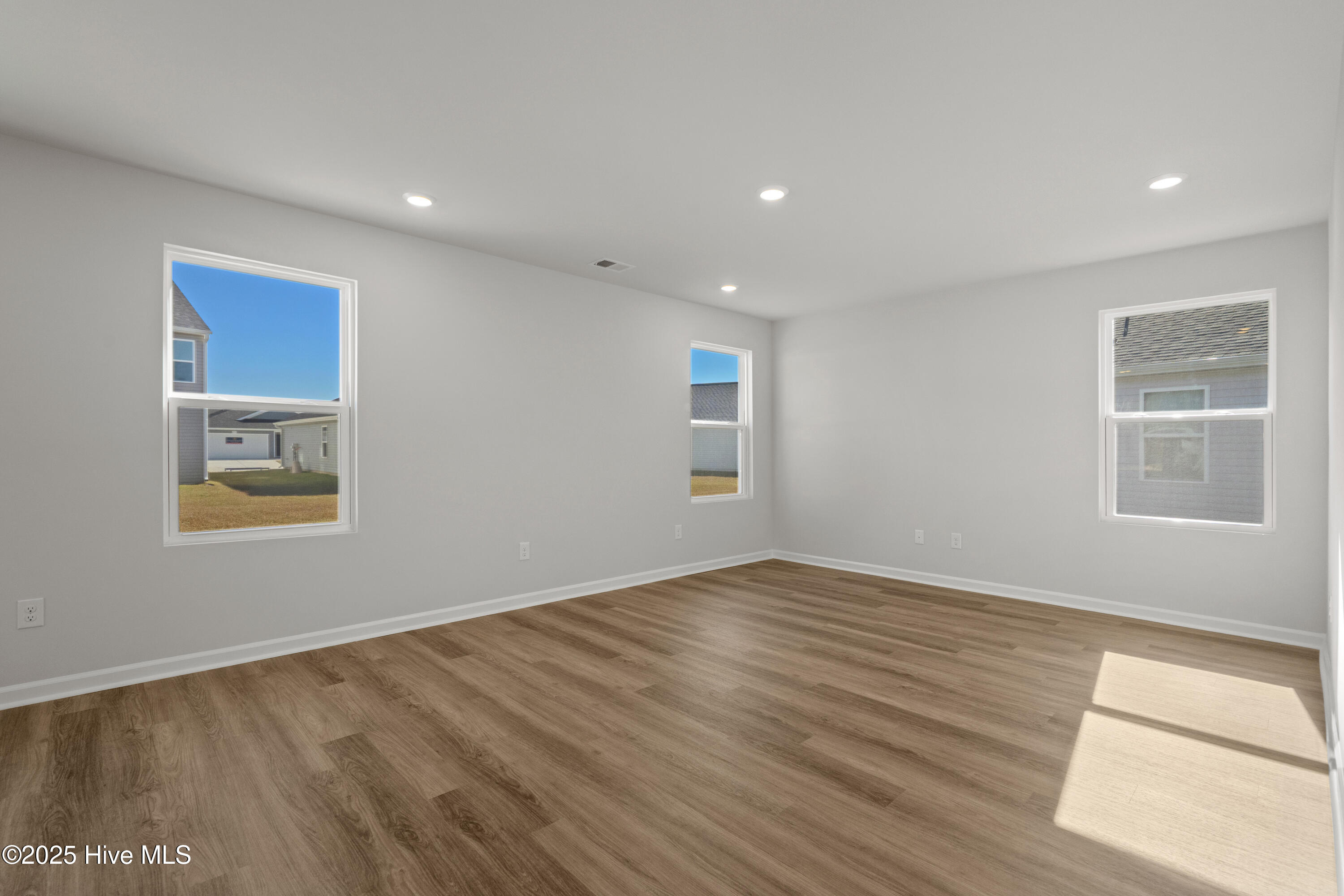 272 Mandolin Court Southwest Sunset Beach, NC 28468 - Photo 8 of 34 Vantage_272 Mandolin Ct_Lot 60 - 08