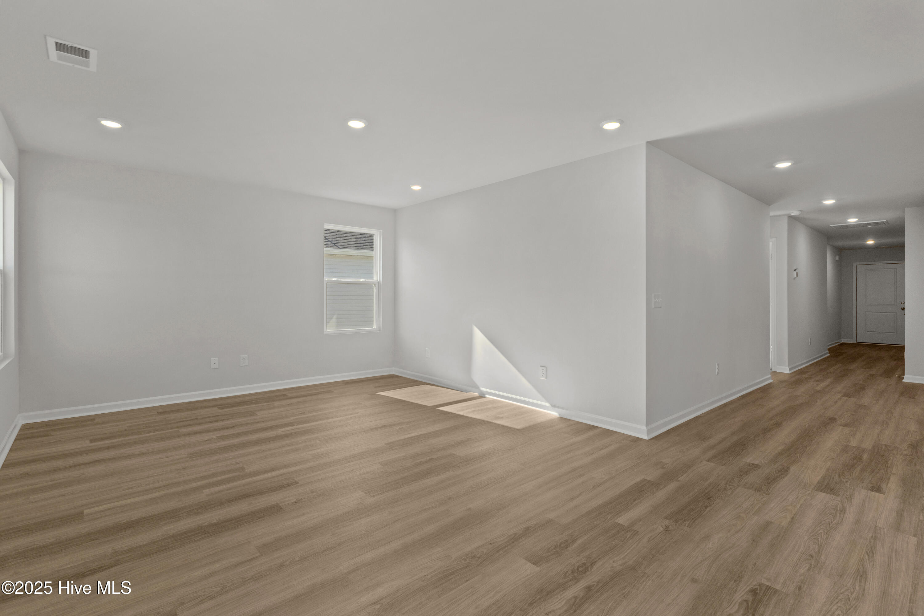 272 Mandolin Court Southwest Sunset Beach, NC 28468 - Photo 10 of 34 Vantage_272 Mandolin Ct_Lot 60 - 10