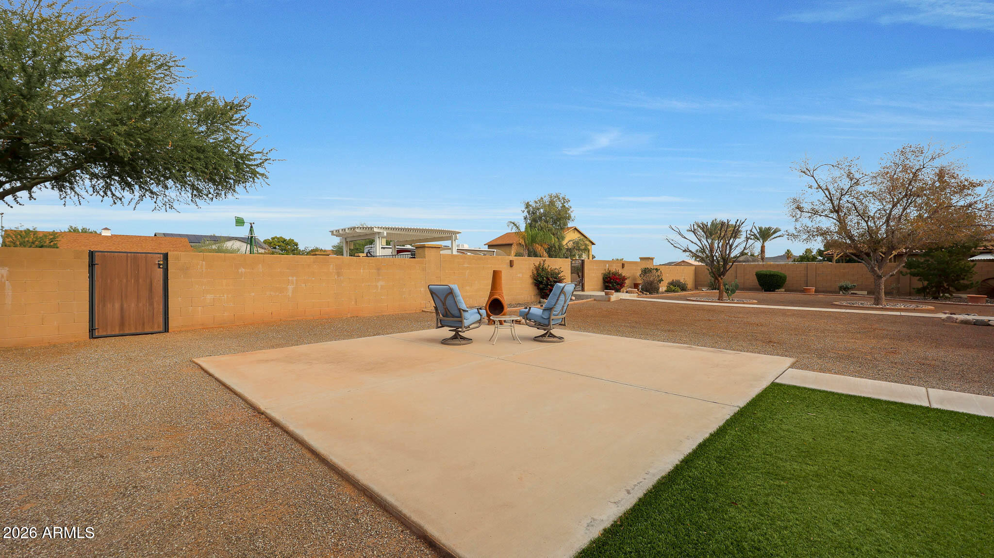 8120 West Williams Road Peoria, AZ 85383 - Photo 27 of 46 a view of a terrace with a lake view