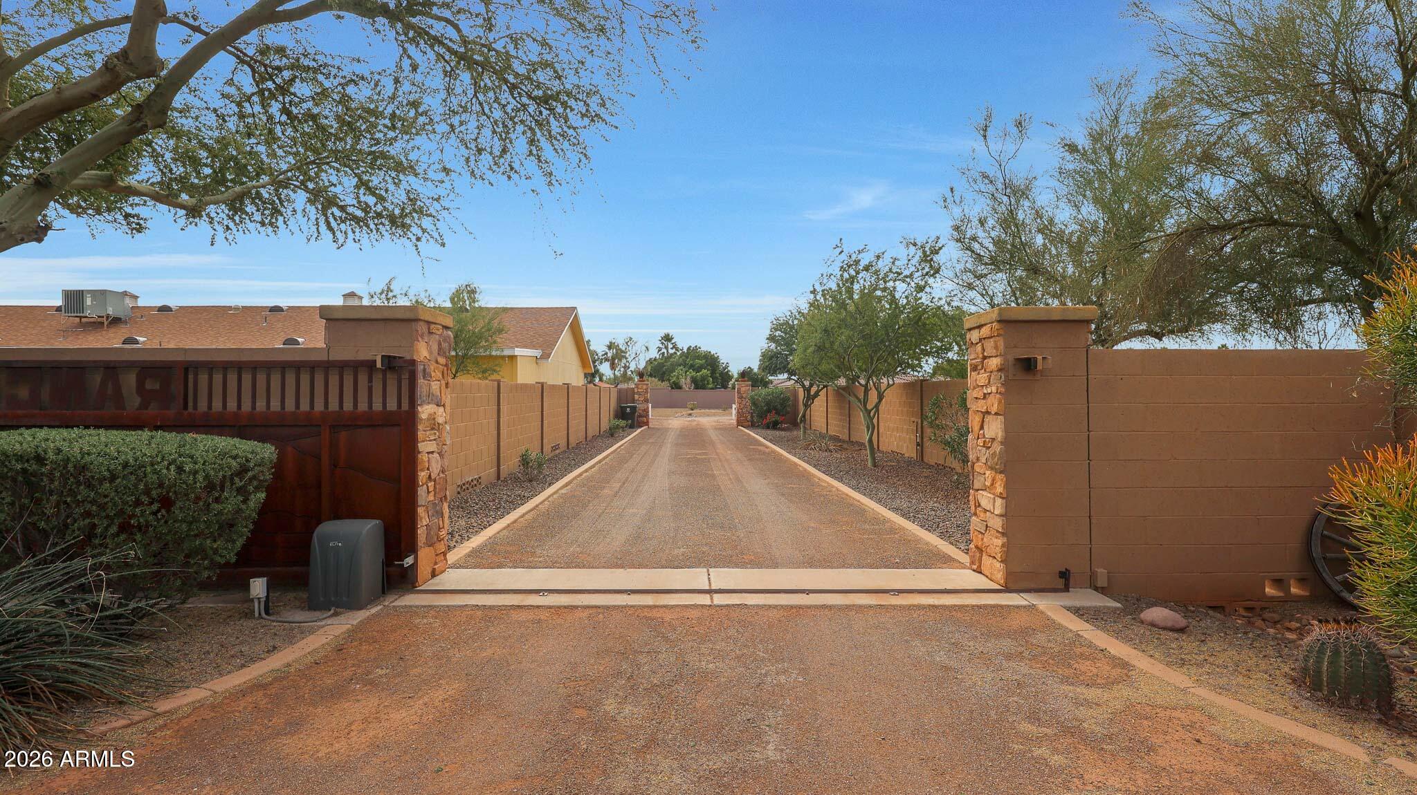 8120 West Williams Road Peoria, AZ 85383 - Photo 30 of 46 a view of outdoor space and deck