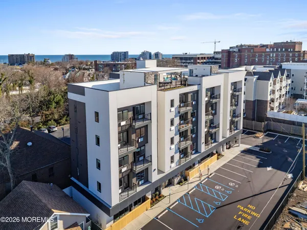 $2,631 | 180 Morris Avenue, Unit 301, Long Branch, NJ 07740