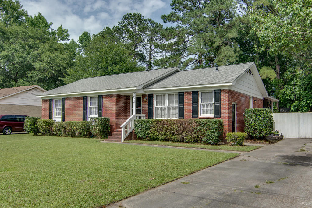 7612 Brandywine Road North Charleston, SC 29420 - Photo 3 of 26 03
