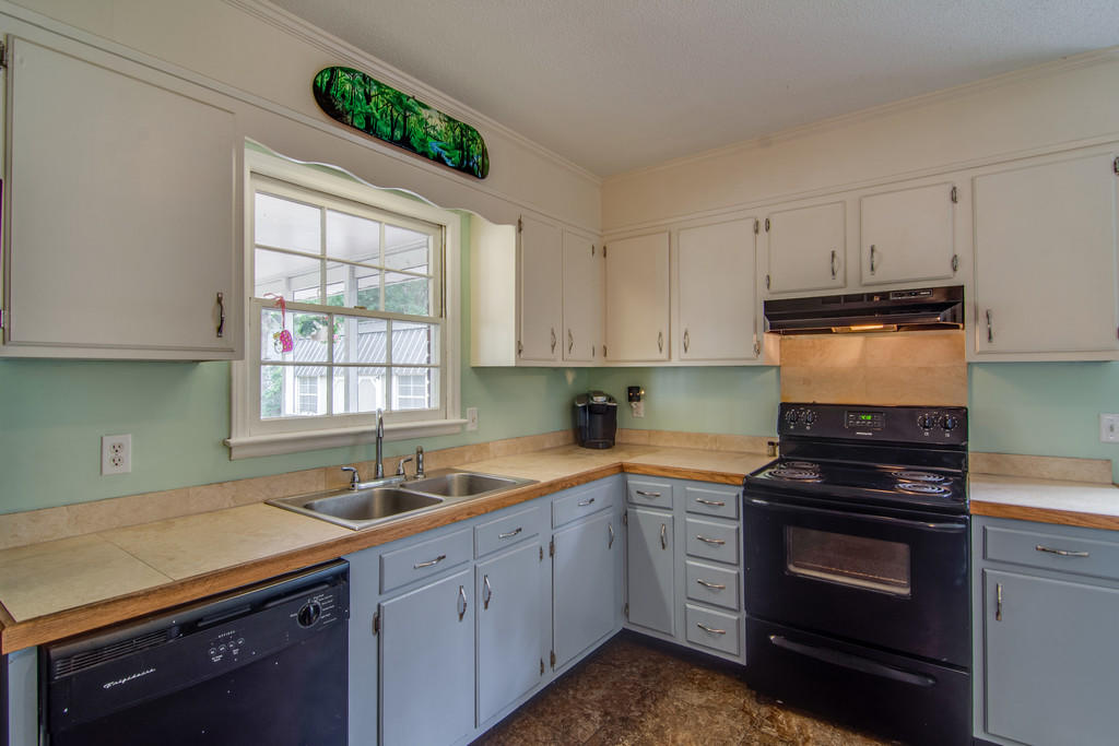 7612 Brandywine Road North Charleston, SC 29420 - Photo 10 of 26 12