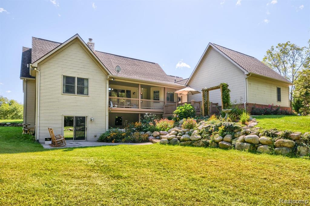 2258 South Lake George Road Metamora, MI 48455 - Photo 3 of 80