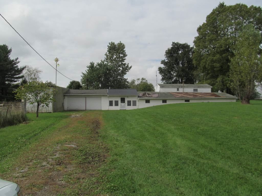 2020 South Wolf Road Columbia City, IN 46725 - Photo 19 of 20