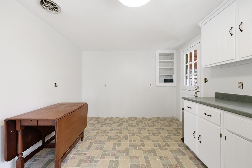 240 Upper Road Deerfield, MA 01342 - Photo 20 of 42