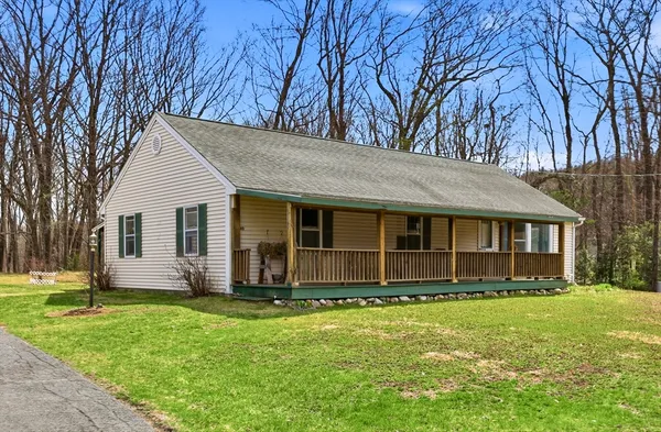 $399,000 | 240 Upper Road, Deerfield, MA 01342