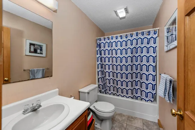 $299,000 | 6 Notchview Lane, Unit 2, Lincoln, NH 03251