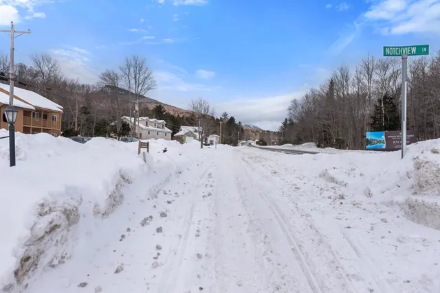$299,000 | 6 Notchview Lane, Unit 2, Lincoln, NH 03251