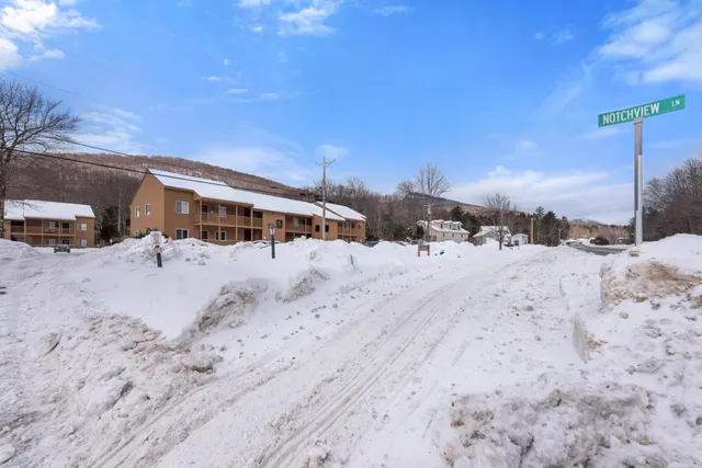 $299,000 | 6 Notchview Lane, Unit 2, Lincoln, NH 03251