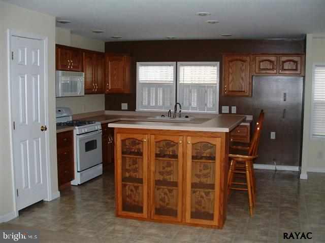379 Butter Road York, PA 17404 - Photo 6 of 17