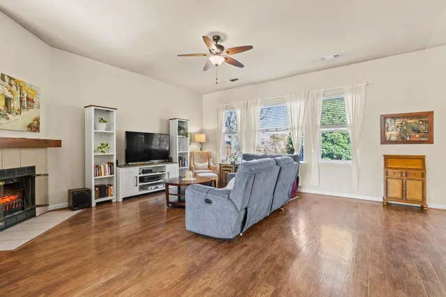 $477,000 | 1023 Santa Barbara Way, Yuba City, CA 95991