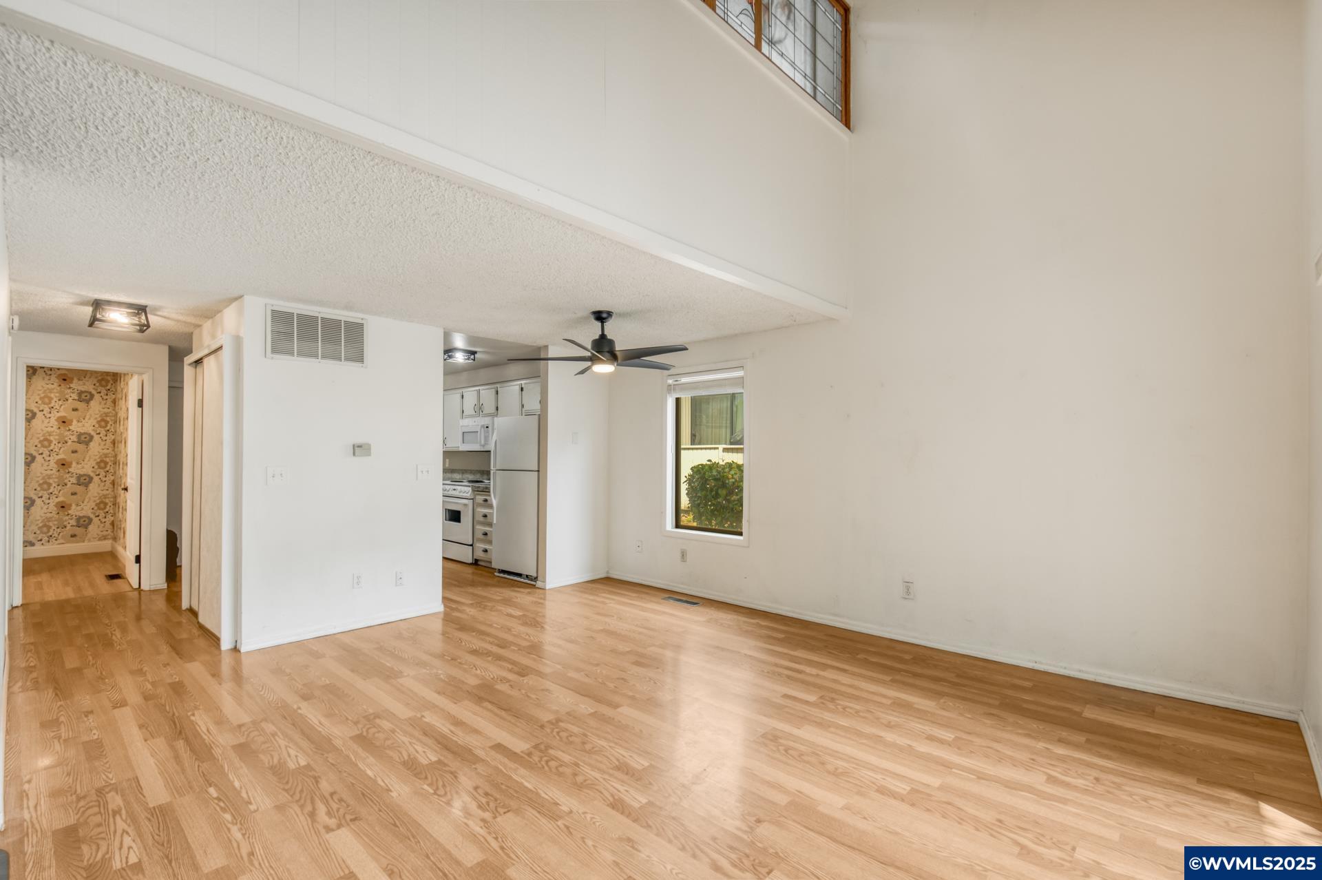 3836 Auburn Road Northeast Salem, OR 97301 - Photo 8 of 18 Gallery Image 8