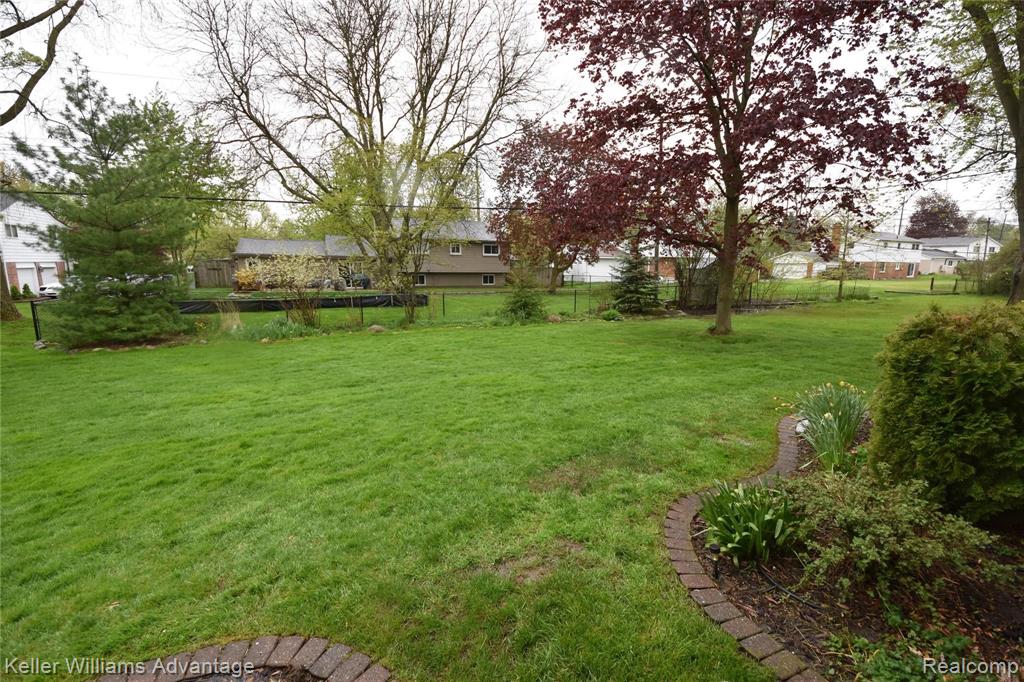30209 Barwell Road Farmington Hills, MI 48334 - Photo 30 of 35