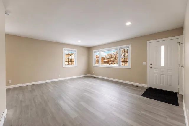 $365,000 | 1616 Wilcox Street, Crest Hill, IL 60403