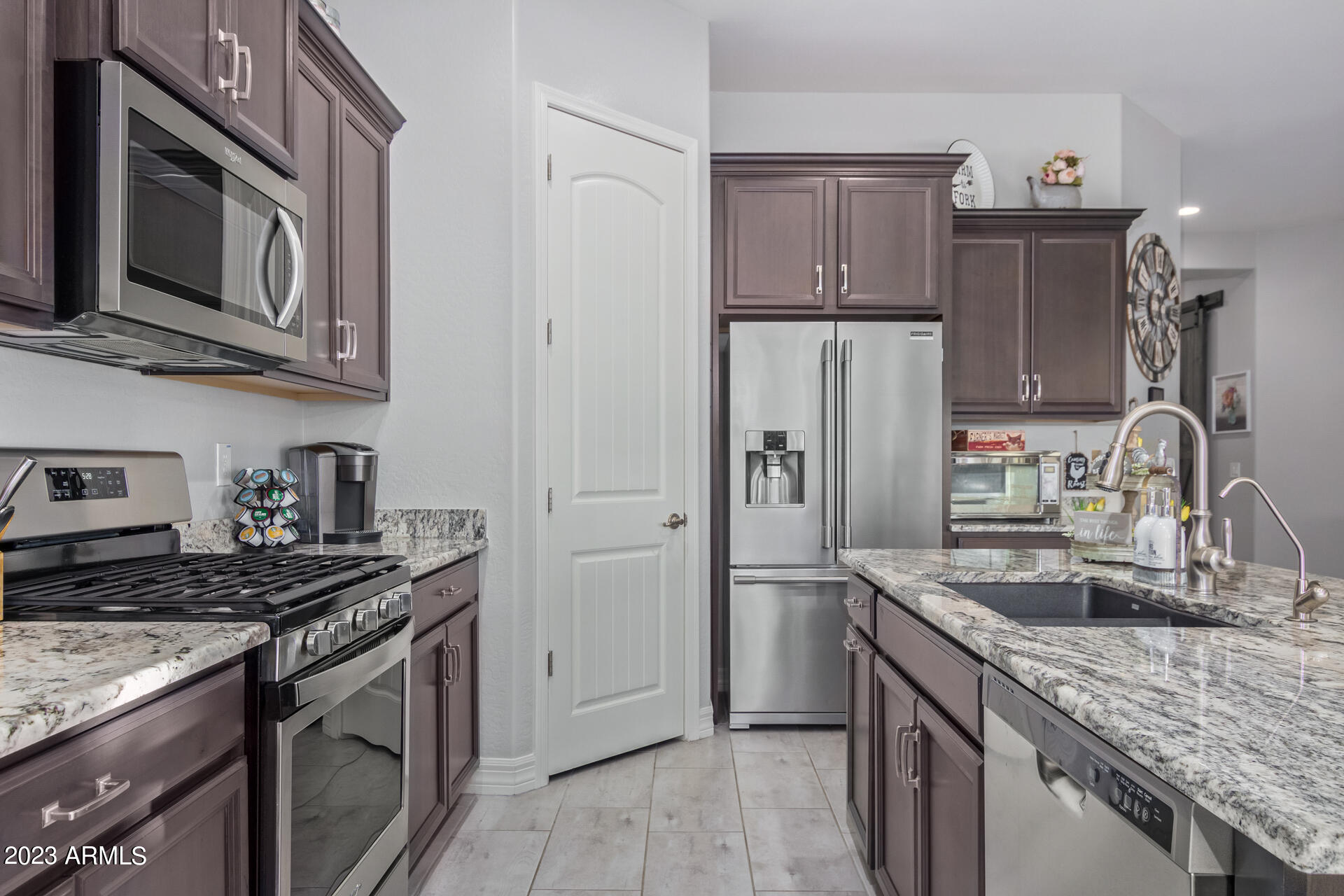 41817 West Cribbage Road Maricopa, AZ 85138 - Photo 12 of 63 Stainless Appliances