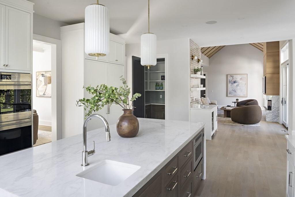 29 Montclair Road Newton, MA 02468 - Photo 7 of 36