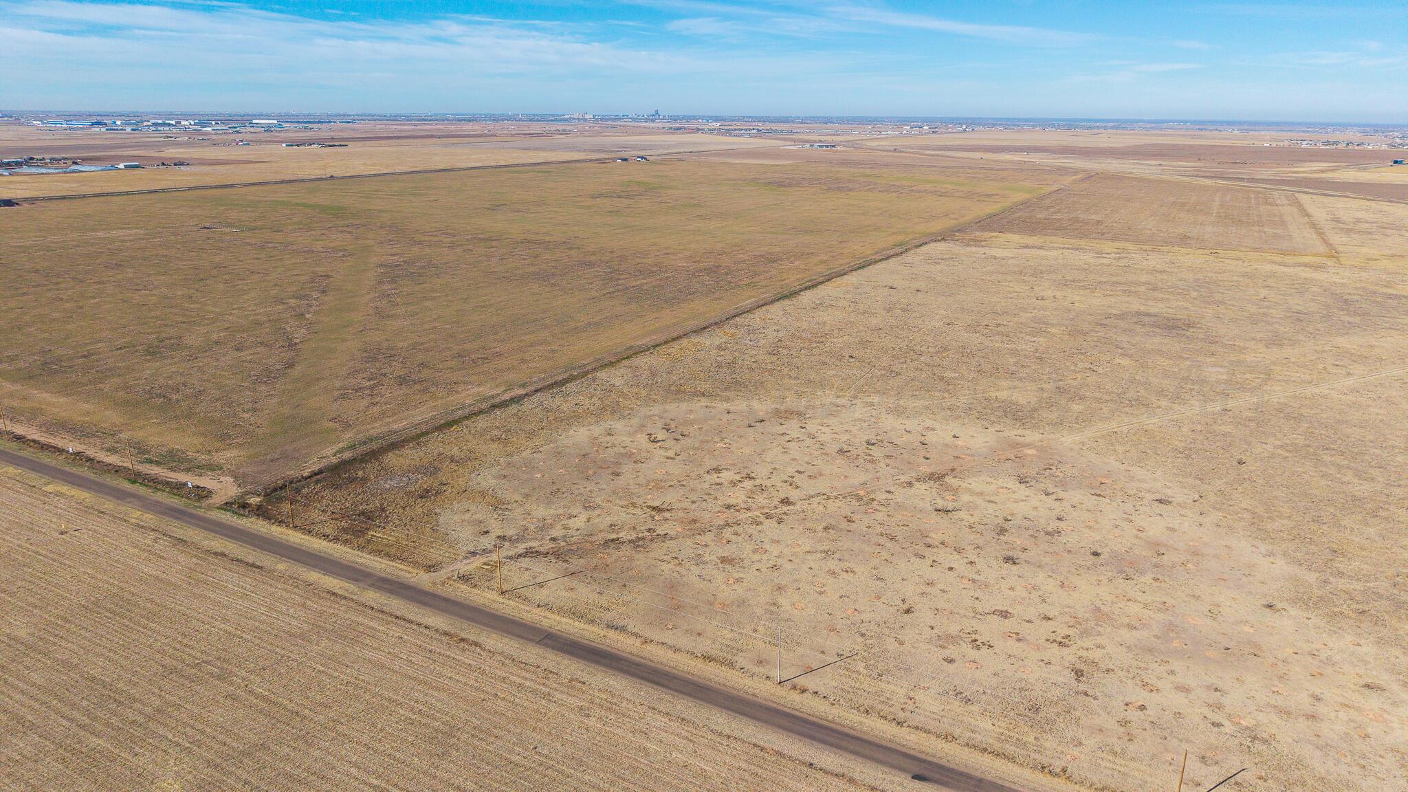 5859 Webb Road Amarillo, TX 79108 - Photo 6 of 8 a view of an ocean beach