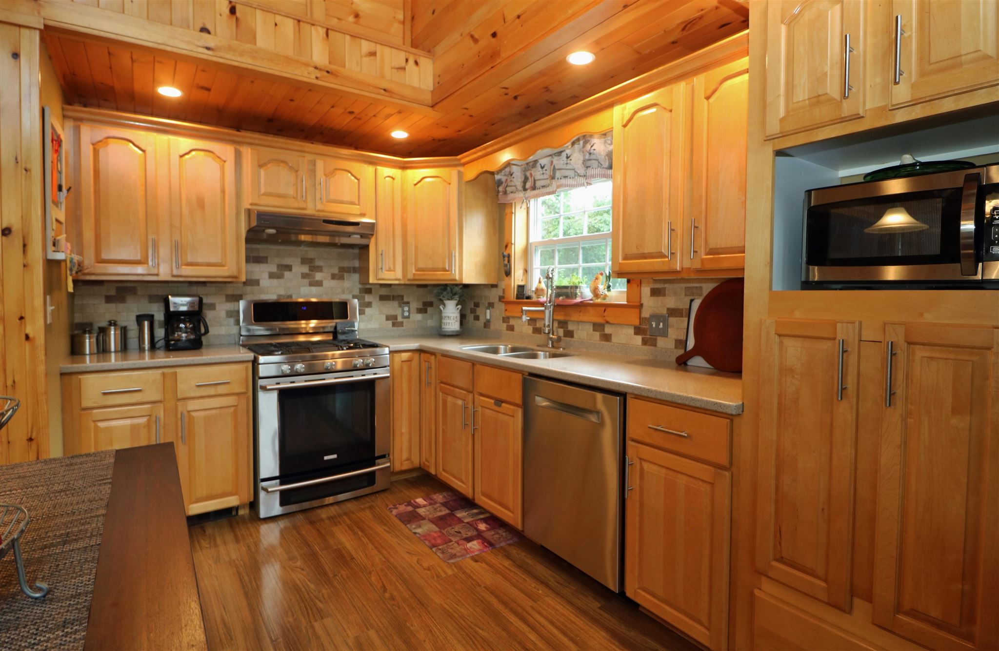 589 Hill Road Dummer, NH 03588 - Photo 4 of 26