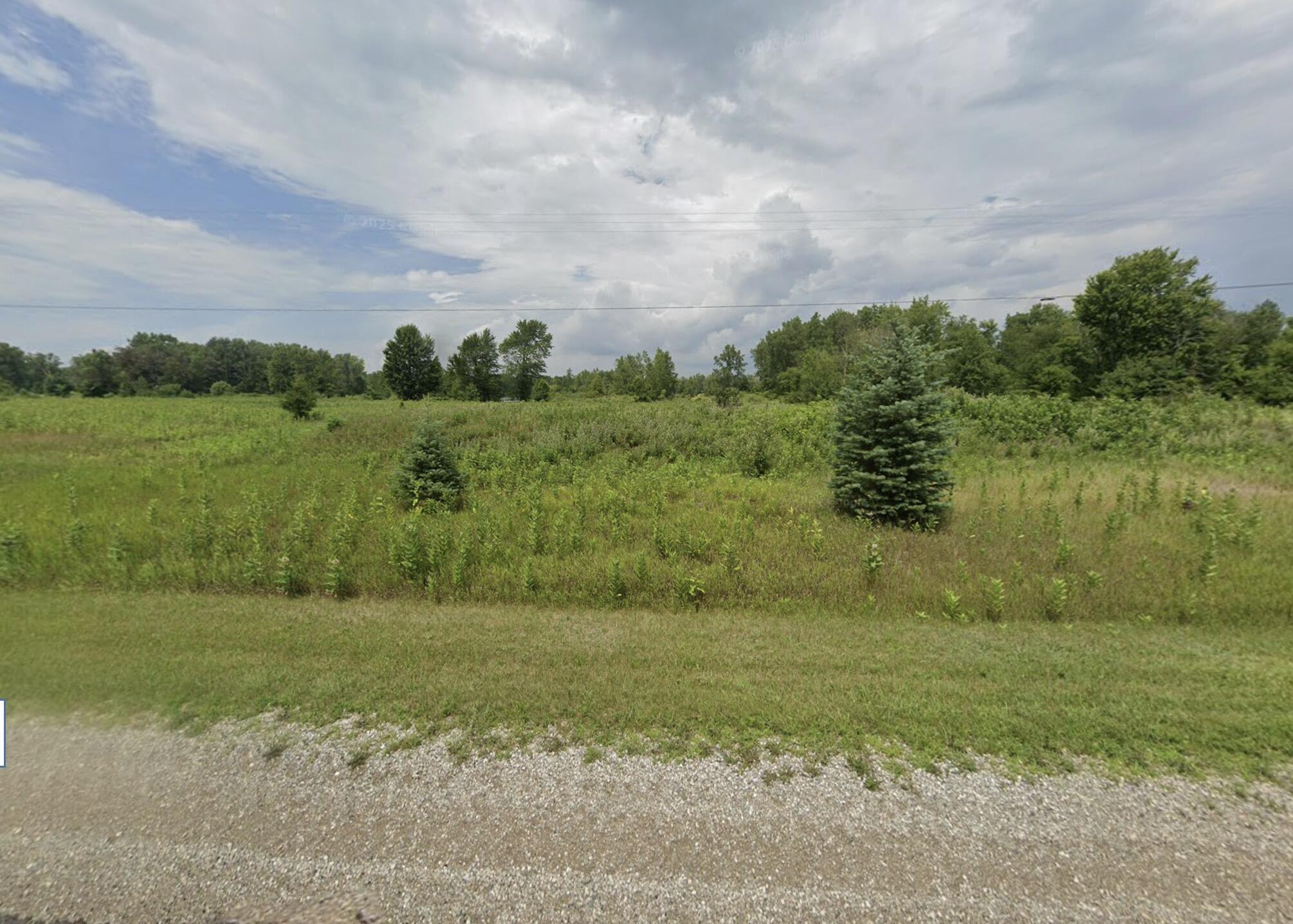 8298 West Washington Road Sumner, MI 48889 - Photo 2 of 5 2