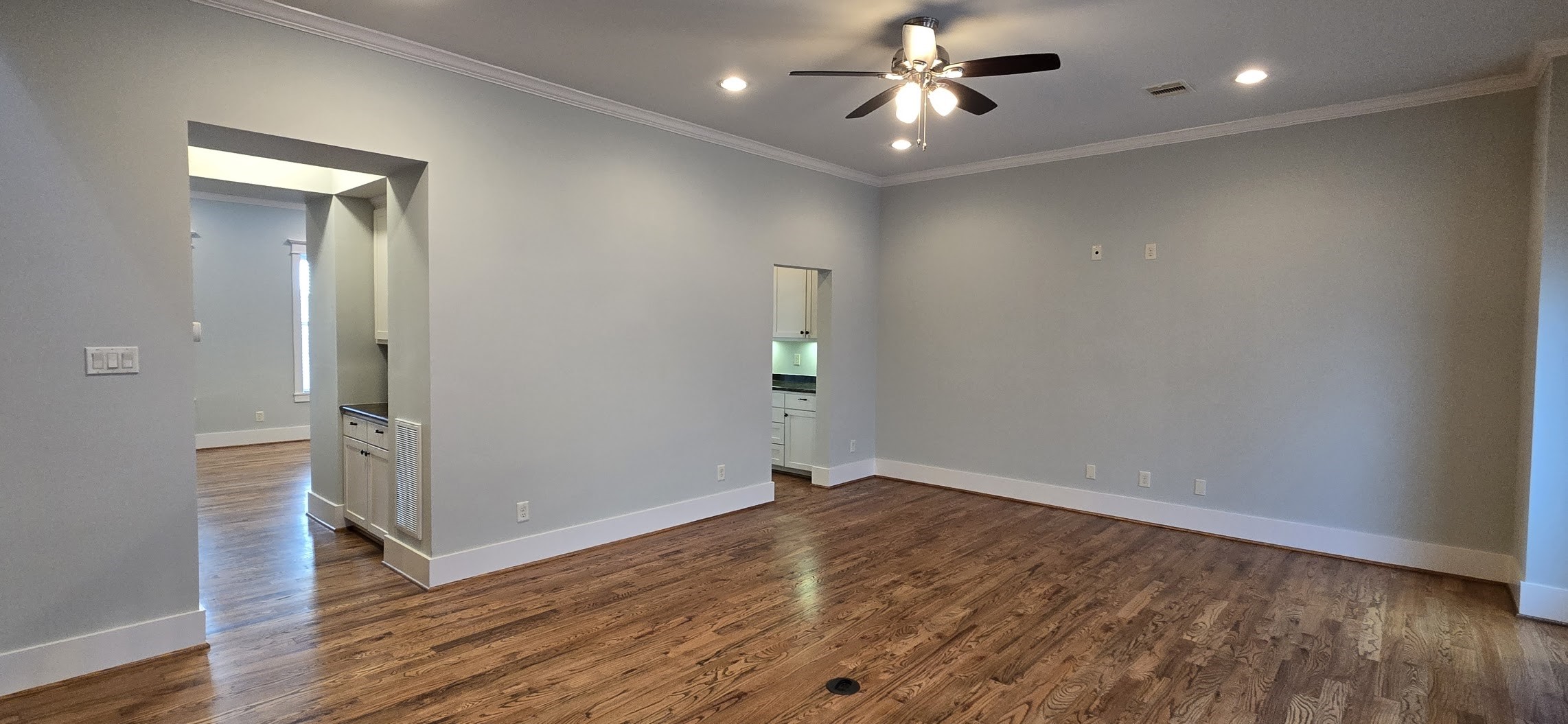 4109 Allen Street Houston, TX 77007 - Photo 11 of 42 Large bright & open living room area. Views through doors into dining and kitchen area.