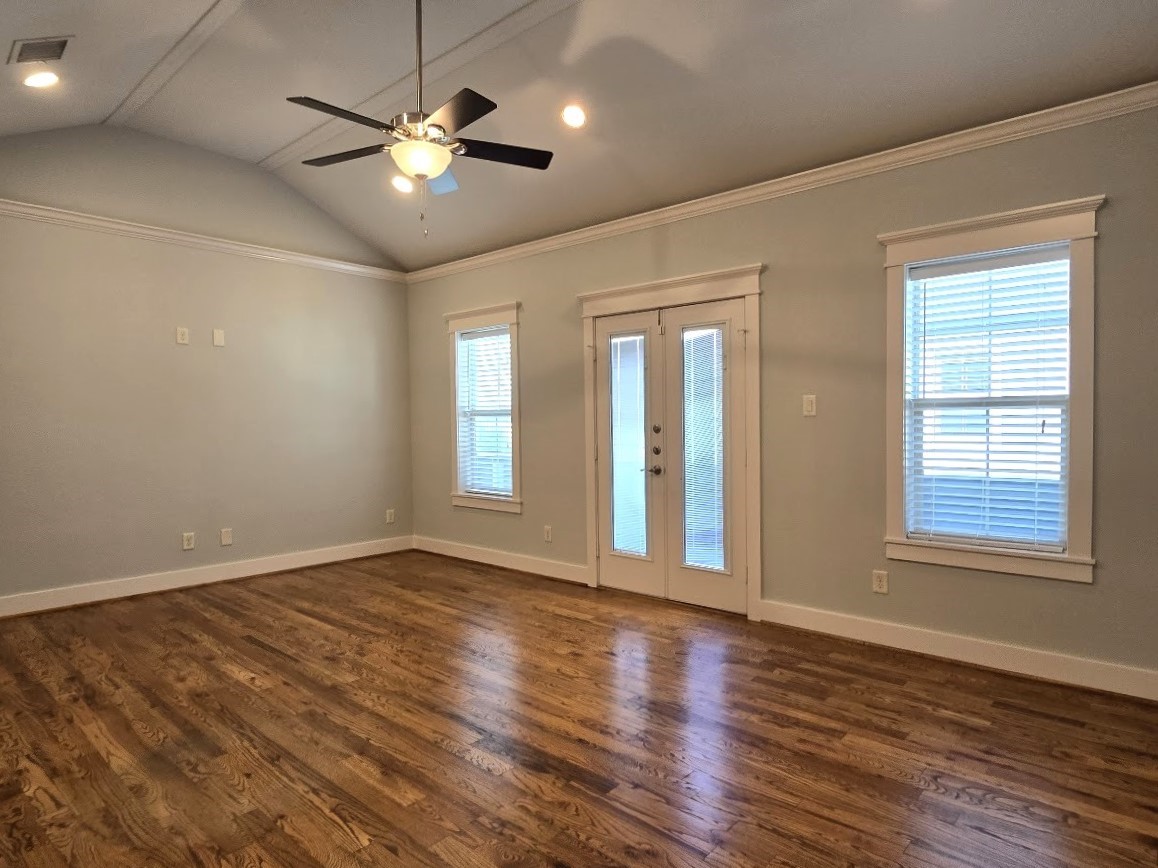 4109 Allen Street Houston, TX 77007 - Photo 25 of 42 Gorgeous primary suite located on the 3rd floor. Double doors open to your own private attached balcony/terrace. Vaulted ceilings and recessed lighting add to the serene ambiance.