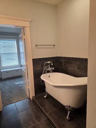 $3,200 | 4109 Allen Street, Houston, TX 77007